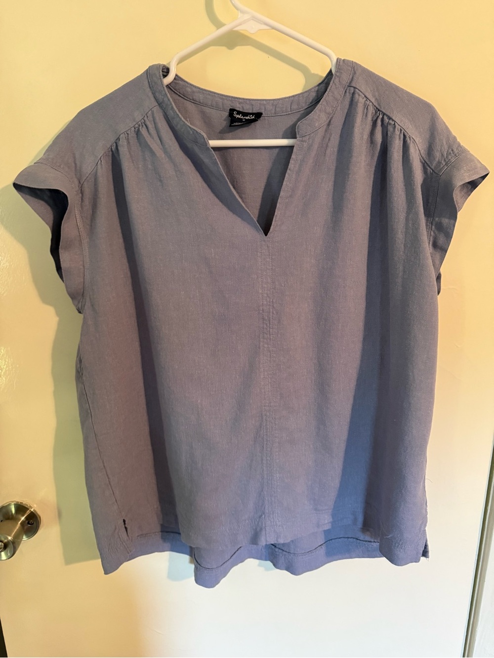 Splendid - Linen- Blue Short Sleeve Split-Neck Blouse size Med